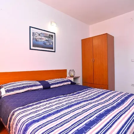 Apartment Ferienwohnung Fur 5 Personen Ca 43 Qm In Pula, Istrien Istrische Riviera Pula